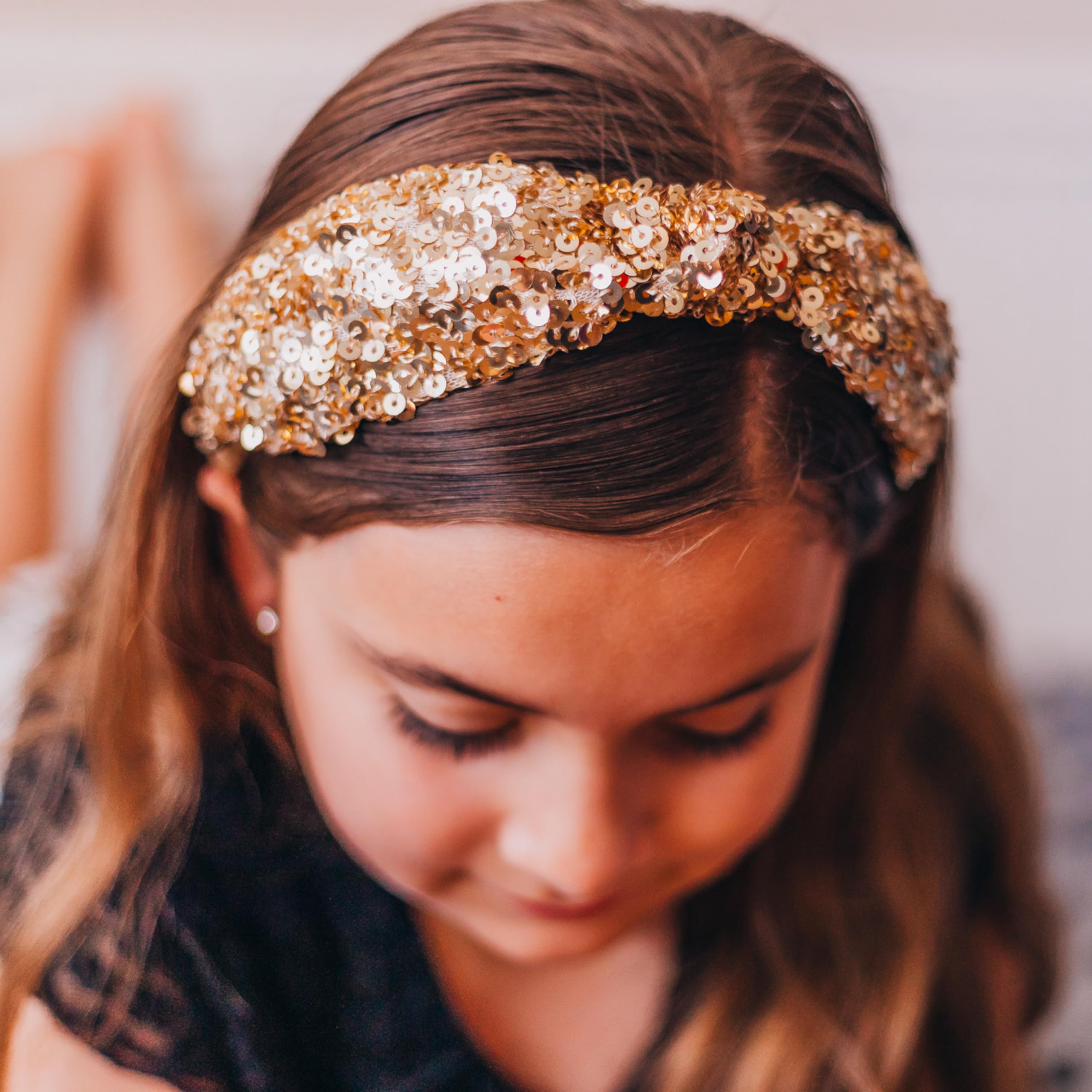 FROG SAC wearer demonstrates all-day sparkle and secure fit.