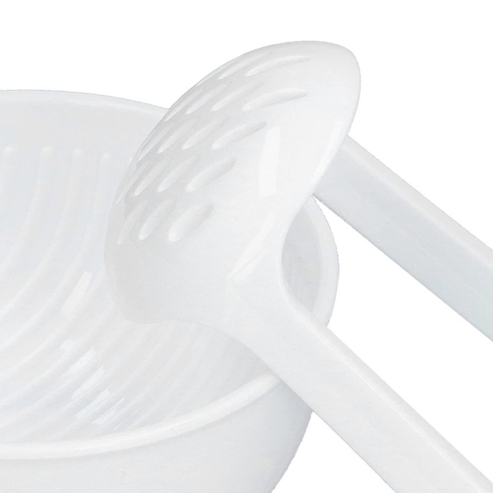 FTVOGUE easy-clean surface simplifies rinse and wipe after puree prep.