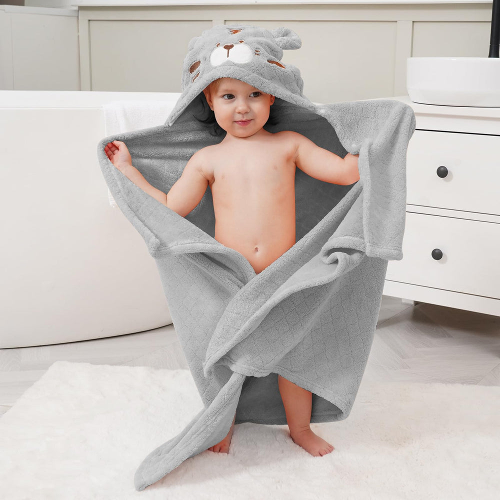 FUBANRAY two-pack baby towels provide convenient daily change and rotation.