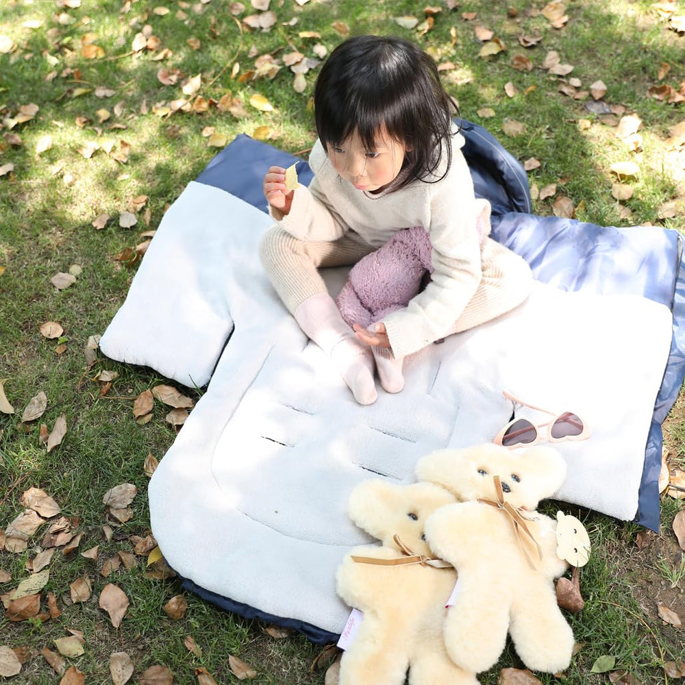 Funlife Go 3 Seasons Footmuff four-layer anti-slip construction increases stability.
