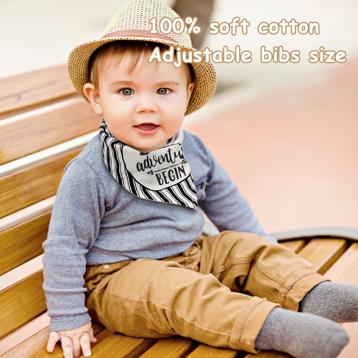 Fvntuey moon wooden rattle image emphasizes natural beech wood and baby teething aid