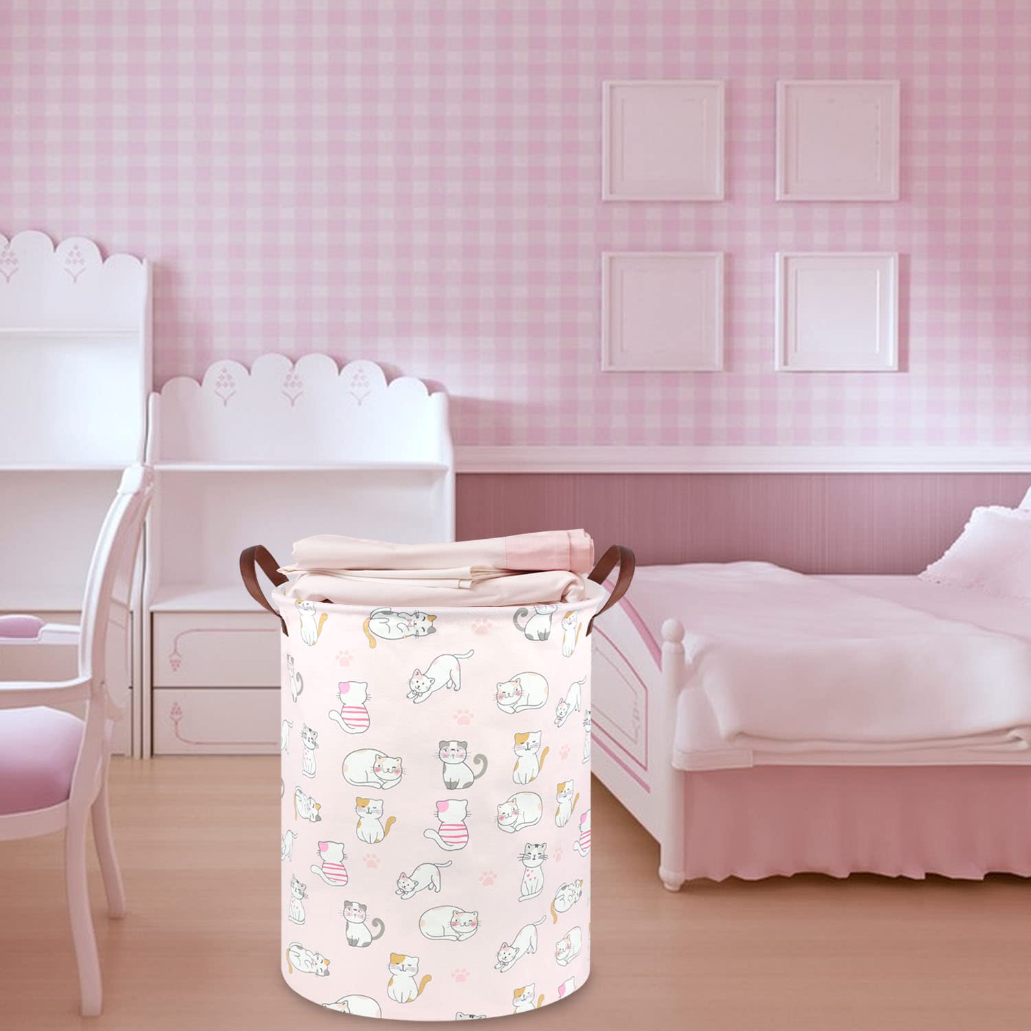 FXOCSHE Pink Hamper folded-storage mode demonstrates space-saving design