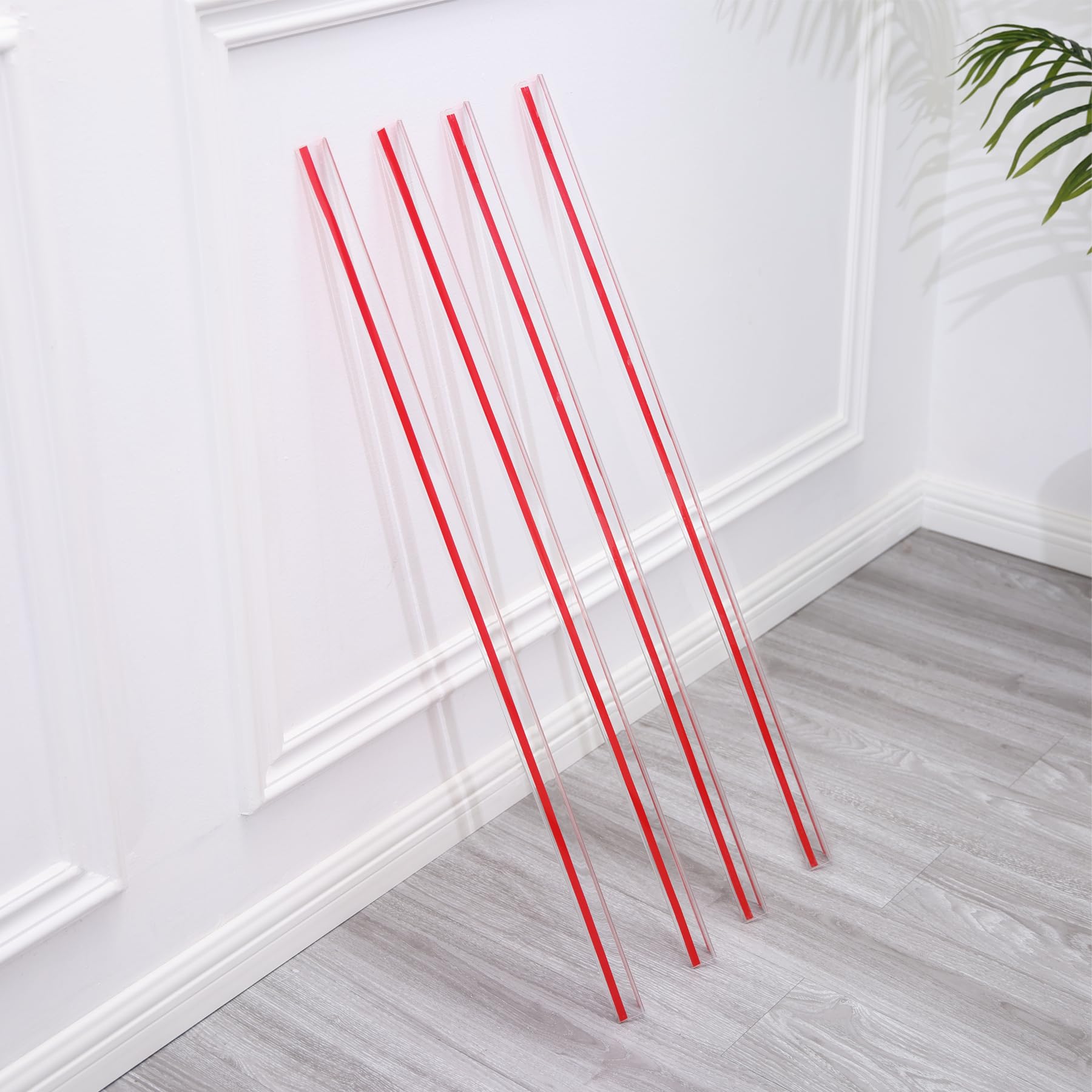 Gaahing corner-guard packaging shows four clear strips ready for quick protection