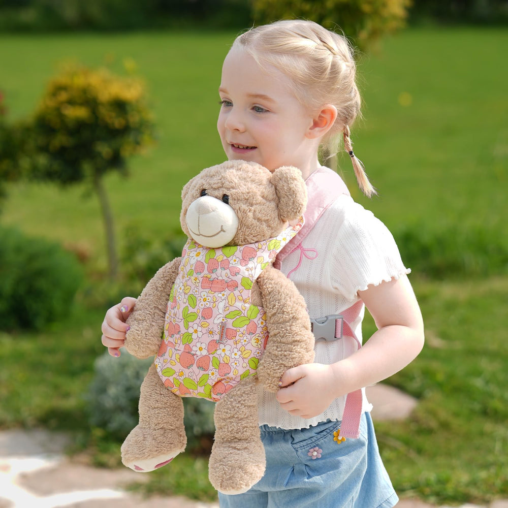 GAGAKU baby doll carrier front-pocket design keeps accessories organized during playtime.
