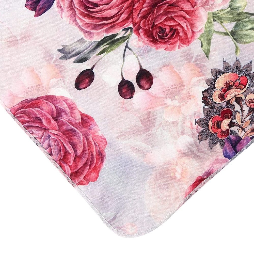 Galabloomer rose receiving blanket used in a calm close-up suitable for lifestyle shoots.