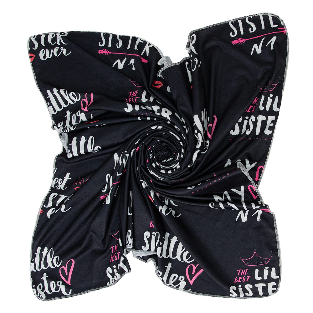 Galabloomer lightweight blanket for warm summer months and relaxed layering.