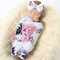 Galabloomer newborn blanket and headband set white blush close-up showing soft knit fabric for gentle warmth.
