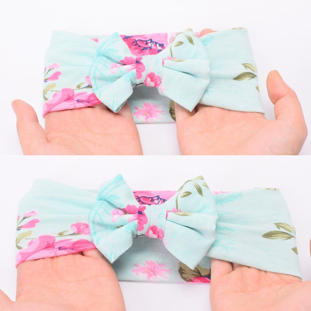Galabloomer flower pattern on one side enhances visual interest in portraits