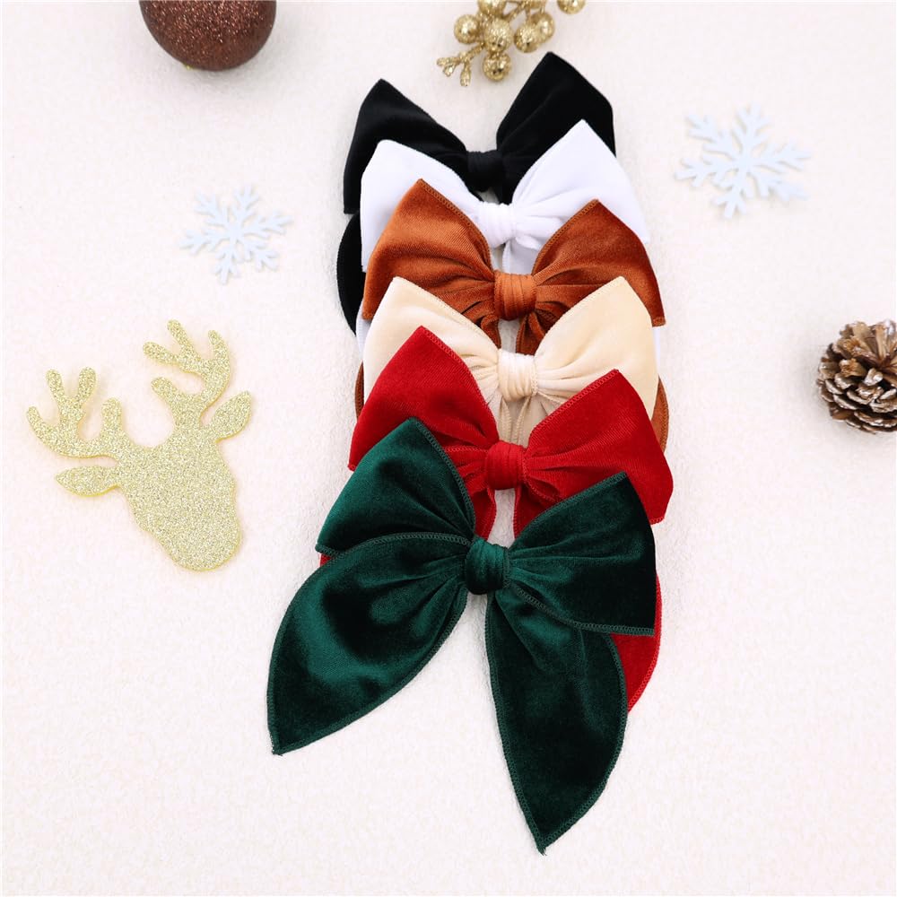 Gebelle linen cotton mint bow clip closeup emphasizes lightweight comfort for all-day wear.