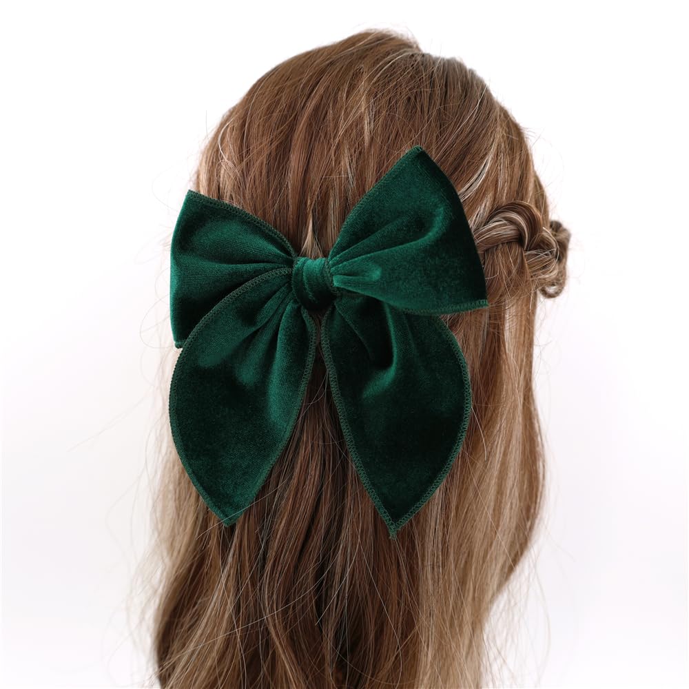 Gebelle daily dress-up bow clip in assorted colors ideal for school or play.