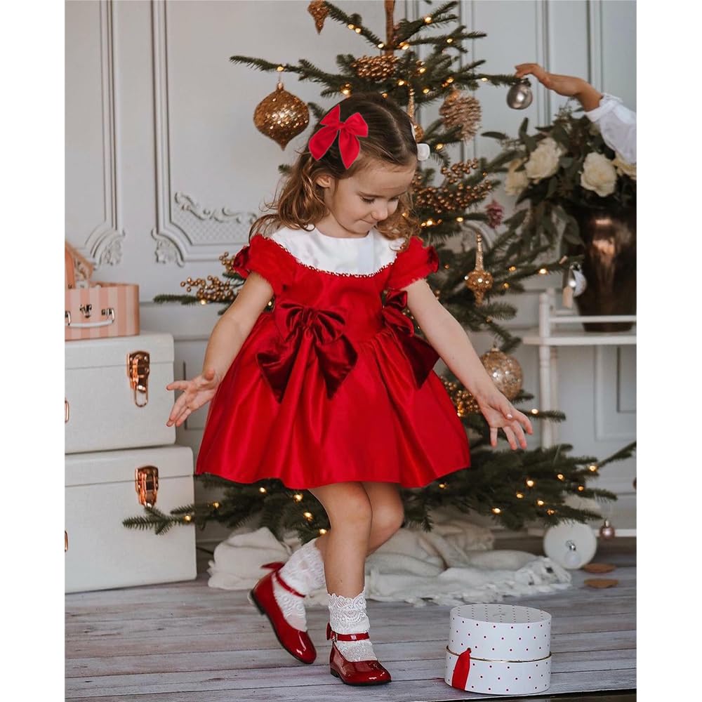 Gebelle girl-wearing-bow with alligator clip for secure everyday wear