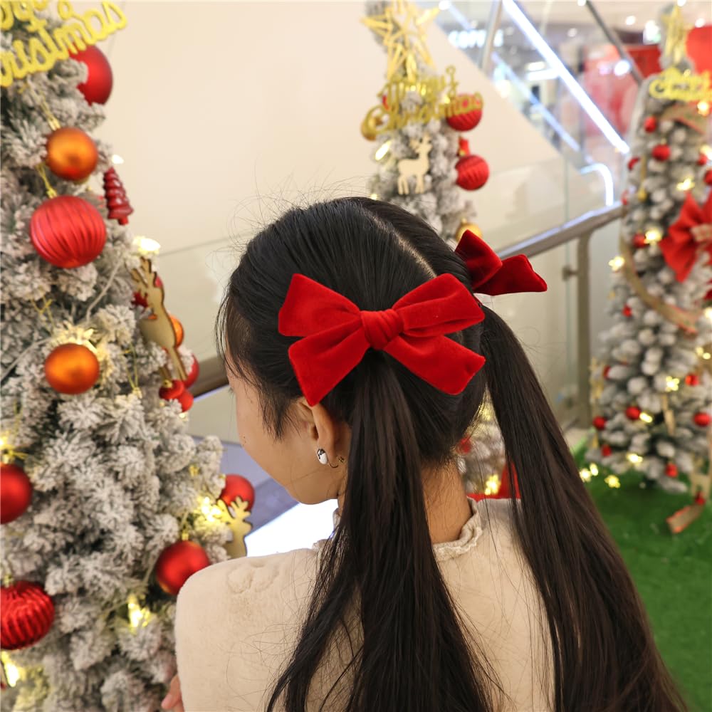 Gebelle handmade velvet bow texture highlights premium craftsmanship
