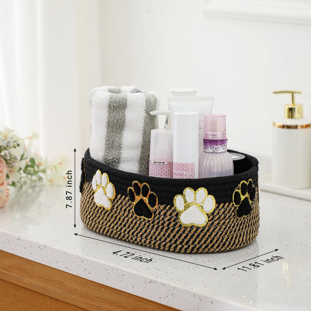 Geelin basket enhances living room decor while staying practical
