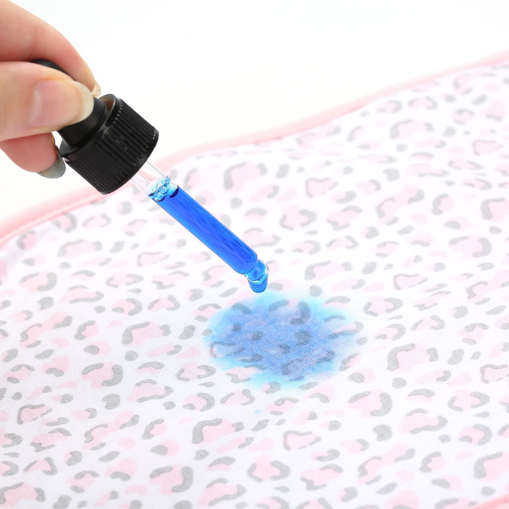 Gelisite burp cloths multi-use design doubles as bib or towel.