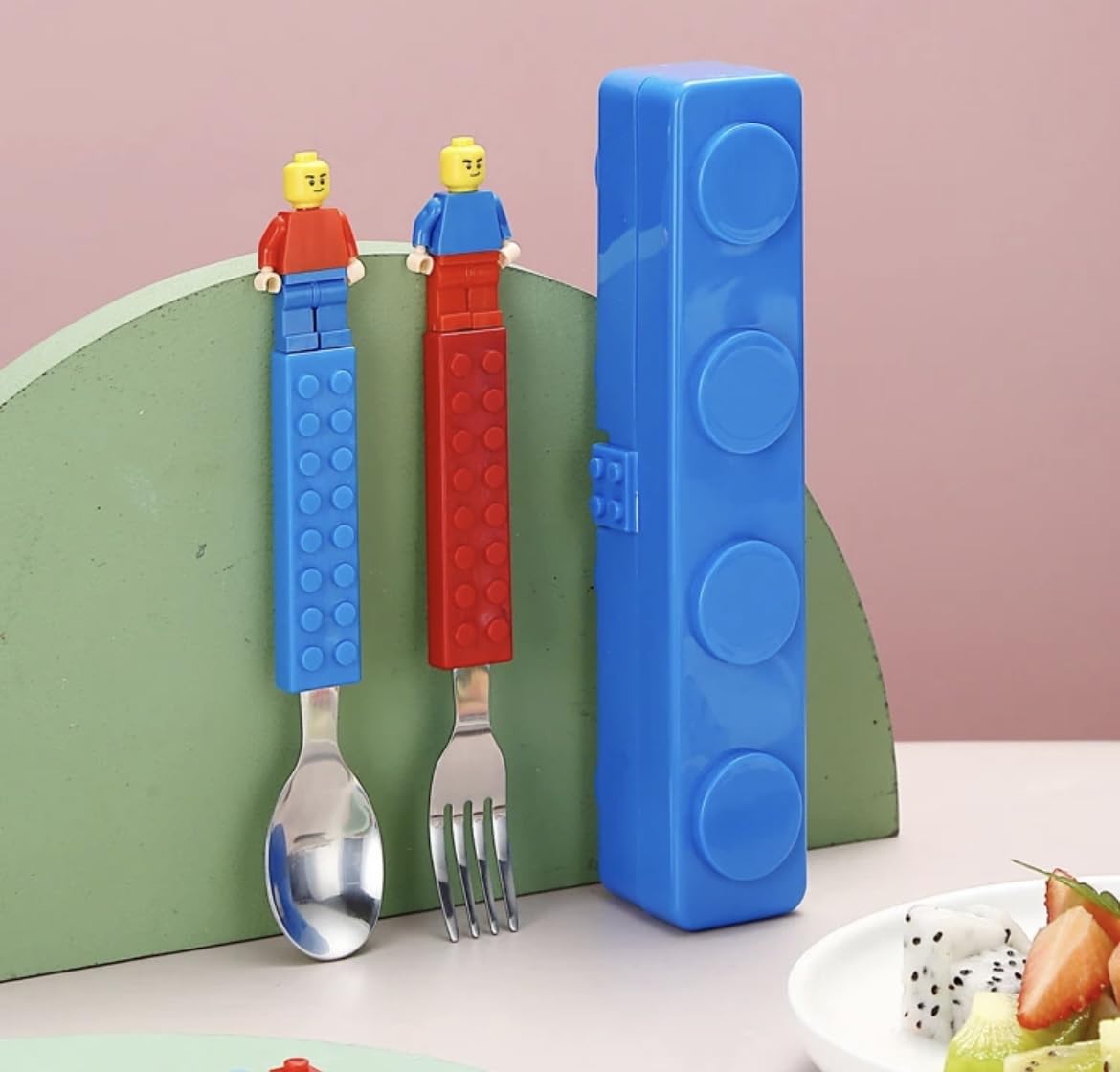 Generic building block cutlery set blue spoon with vibrant color detail