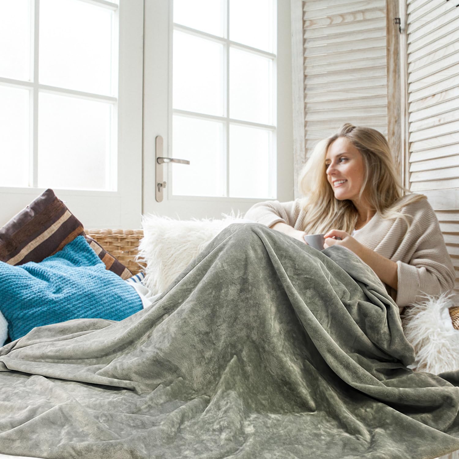 Generic Faraday blanket flannel-side warmth for cozy relaxation