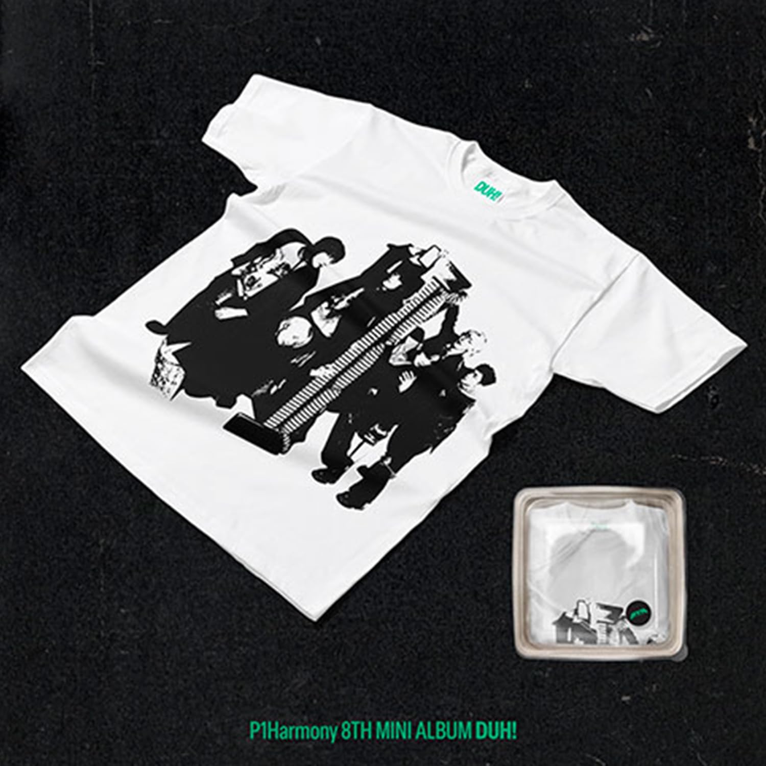 Generic P1Harmony DUH8 photo book and CD-R provide a tactile fan collectible experience