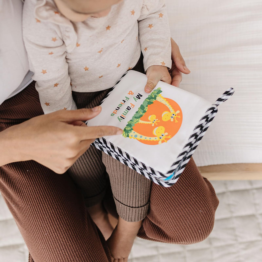 Genius Baby Toys lightweight design makes it portable for on-the-go moments.