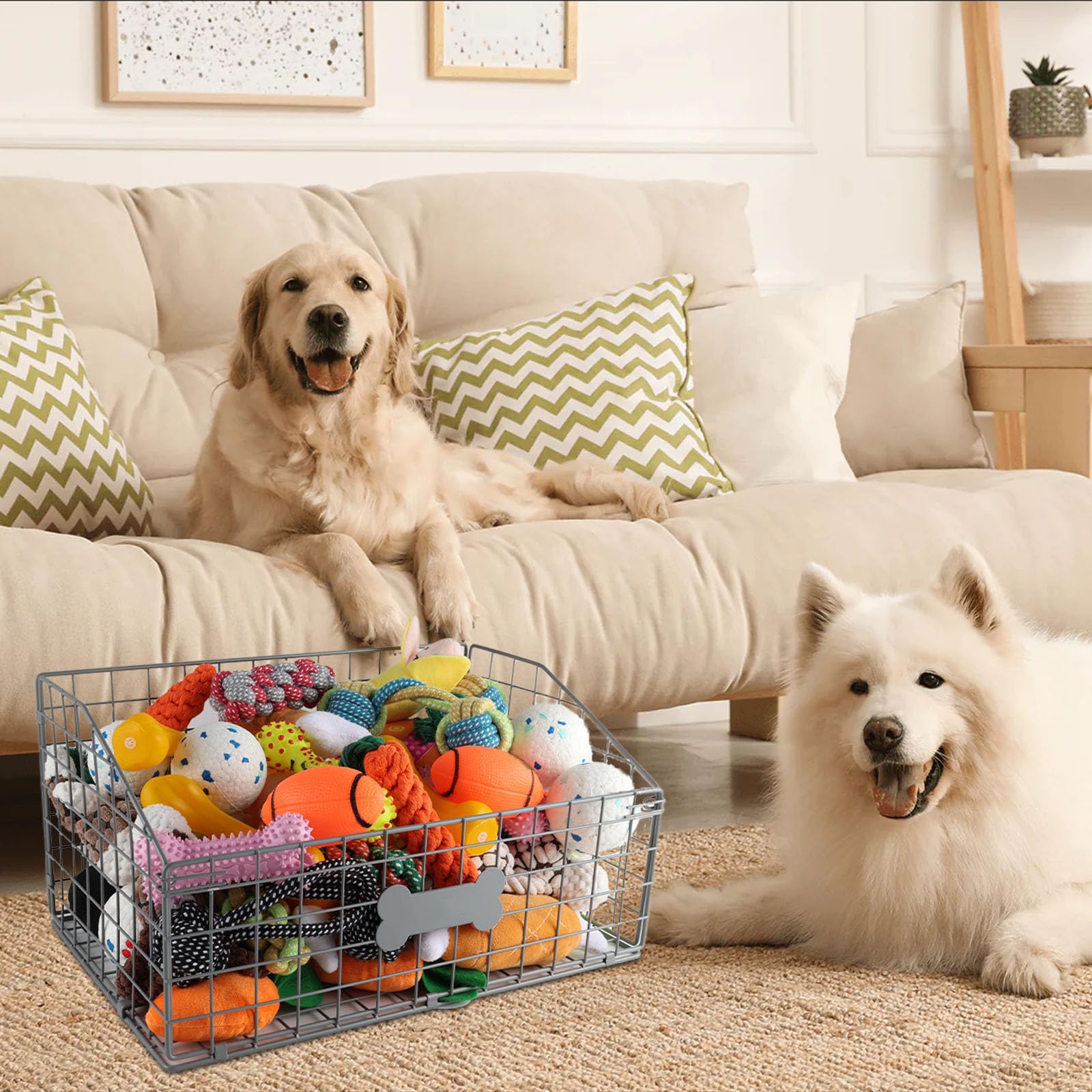 Geyecete dog toy box collapsible design enables easy storage when unused.