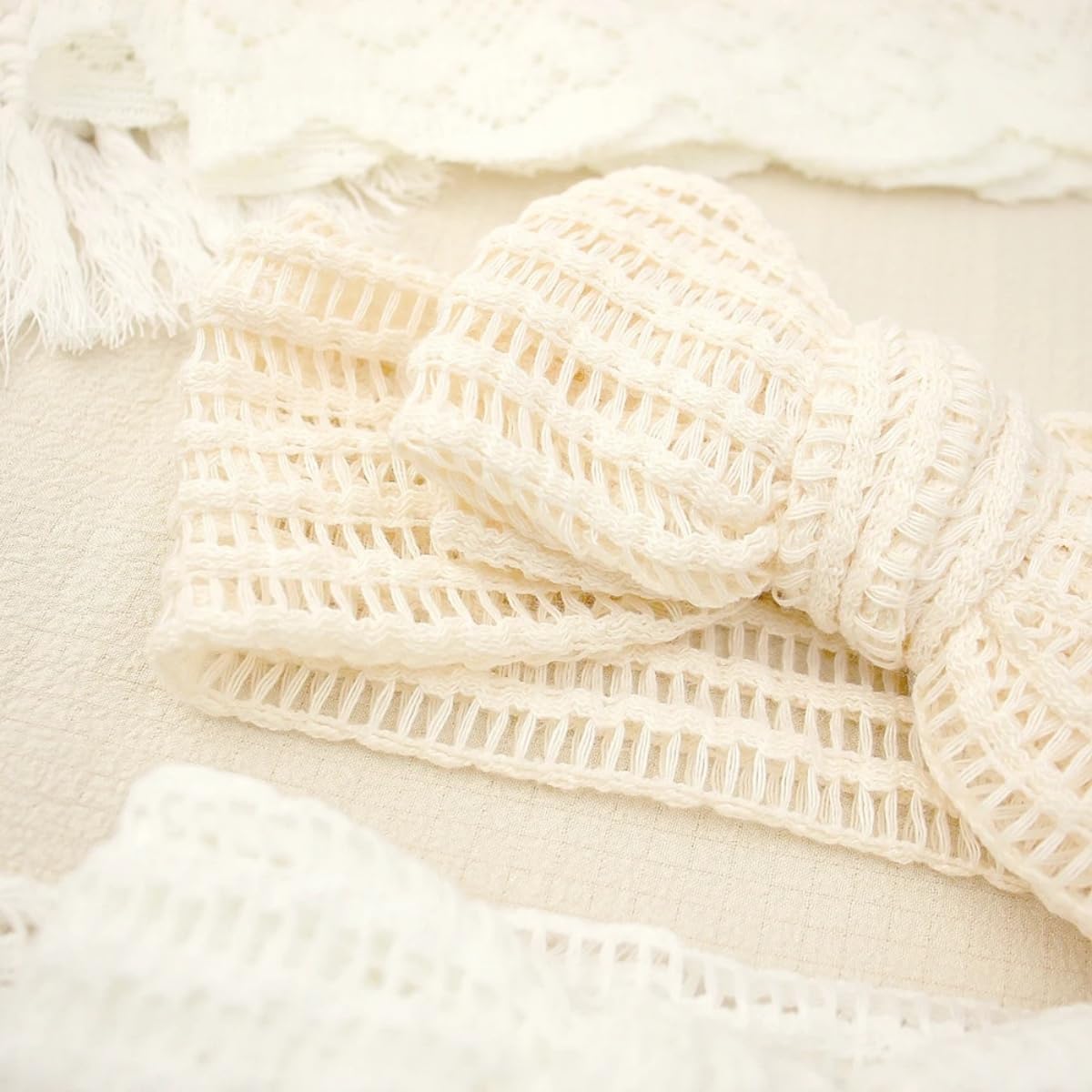 GEZISAN bow closeup detail showcases soft waffle texture