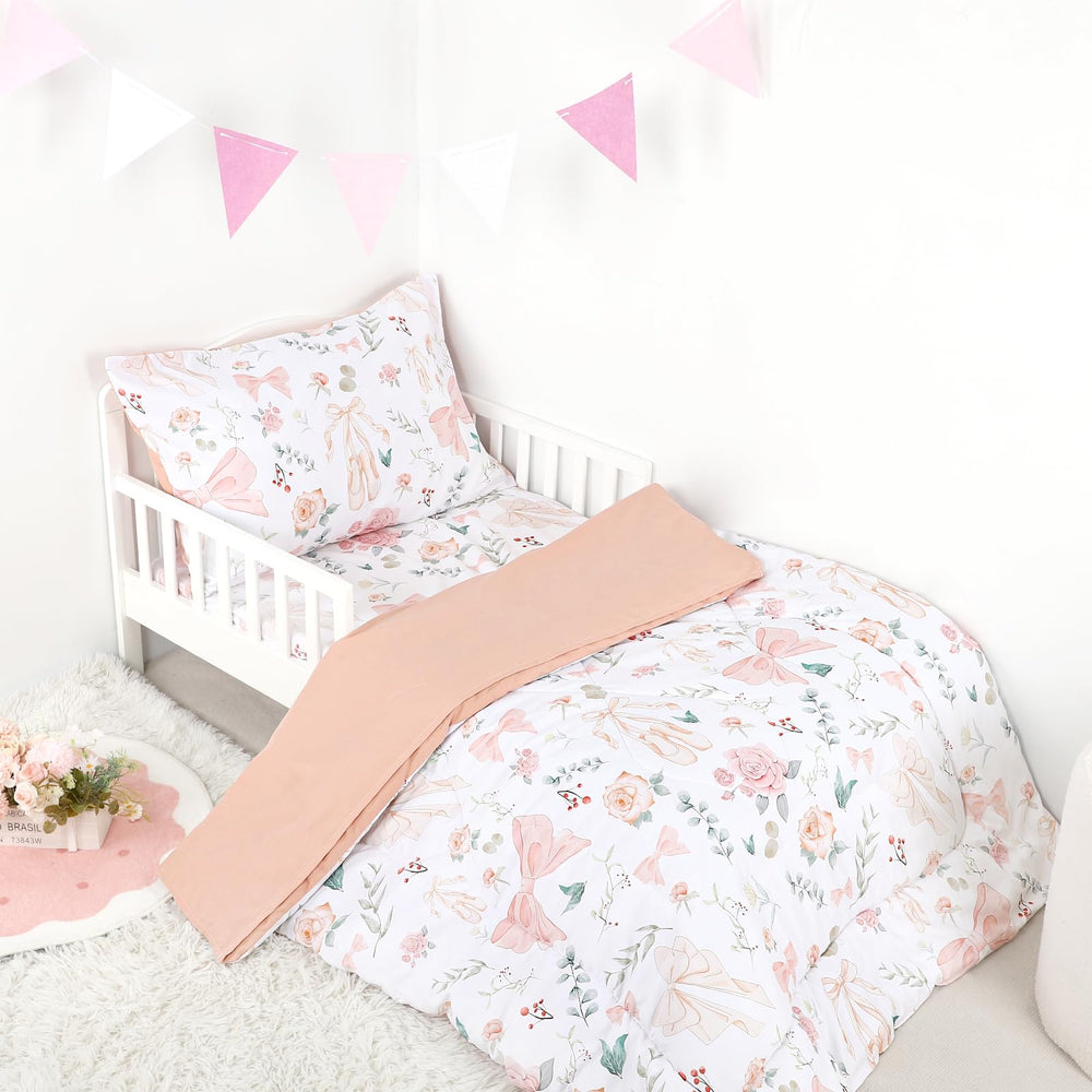 GFU Toddler Bedding bedroom decor inspiration with pink flowers for cheerful kid spaces.