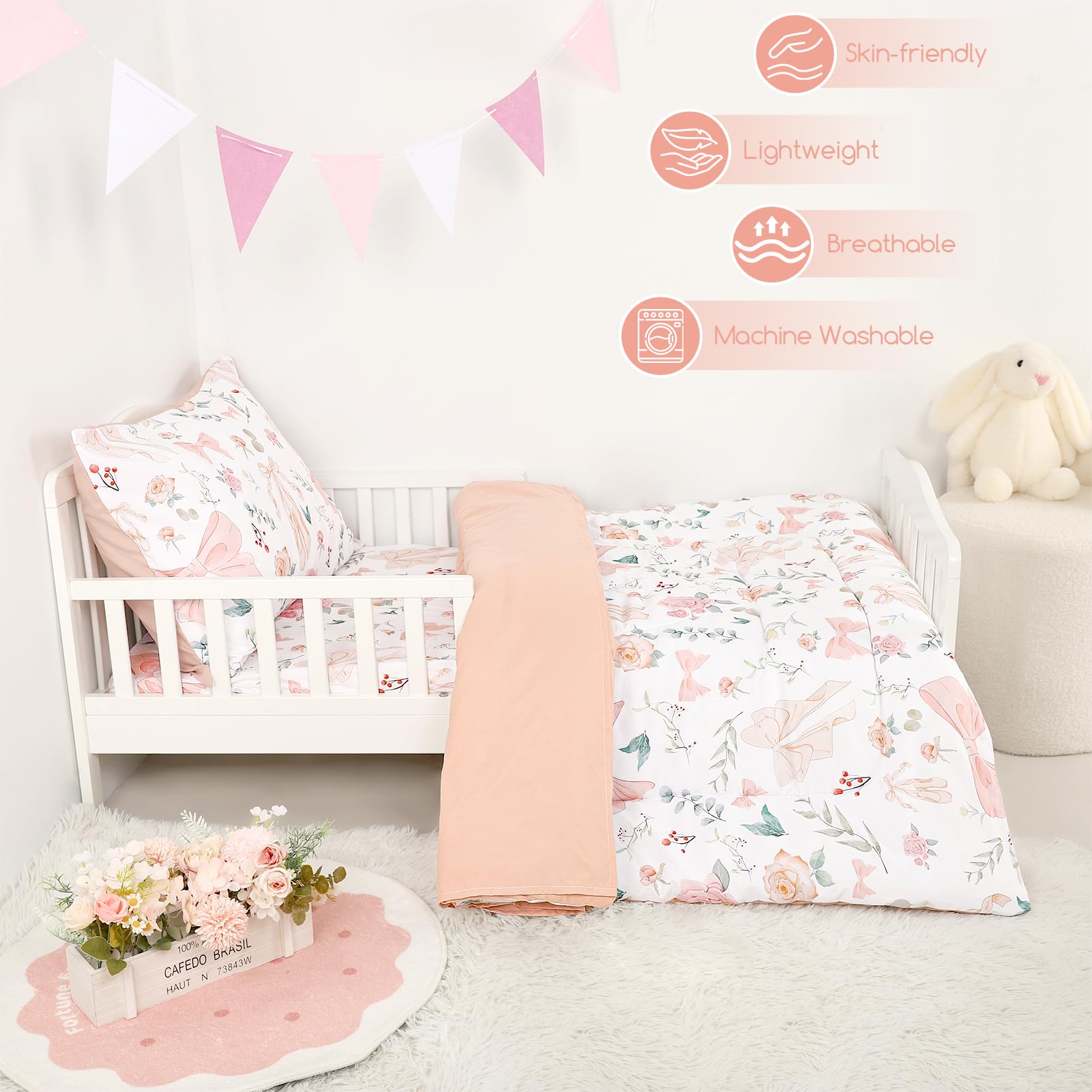 GFU Toddler Bedding fitted sheet offers durable softness and breathability for everyday naps.
