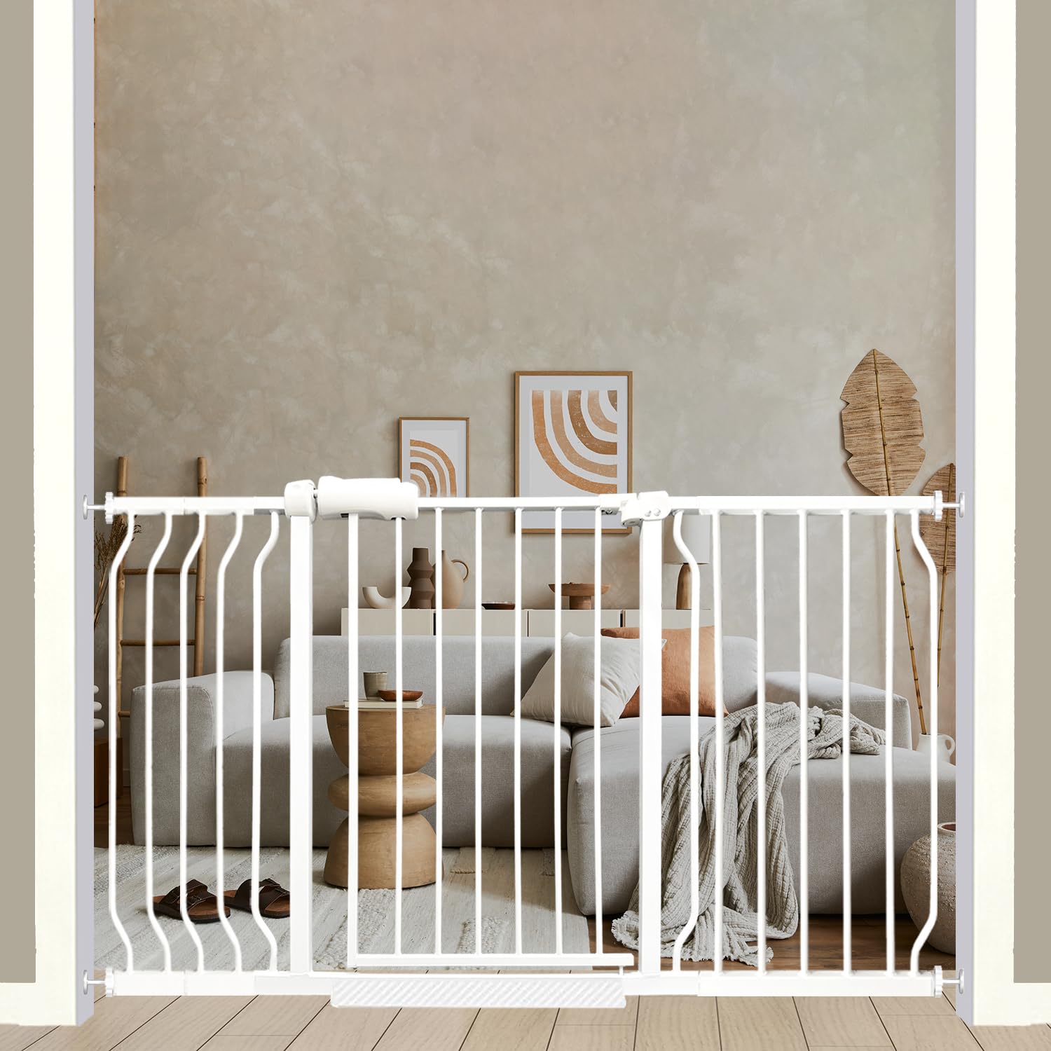 Ghthes Felle 53-57.5 inch wide gate spans doorways for wide openings.