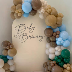 GIOGUK wall decal creates warm nursery ambiance with brewing theme.