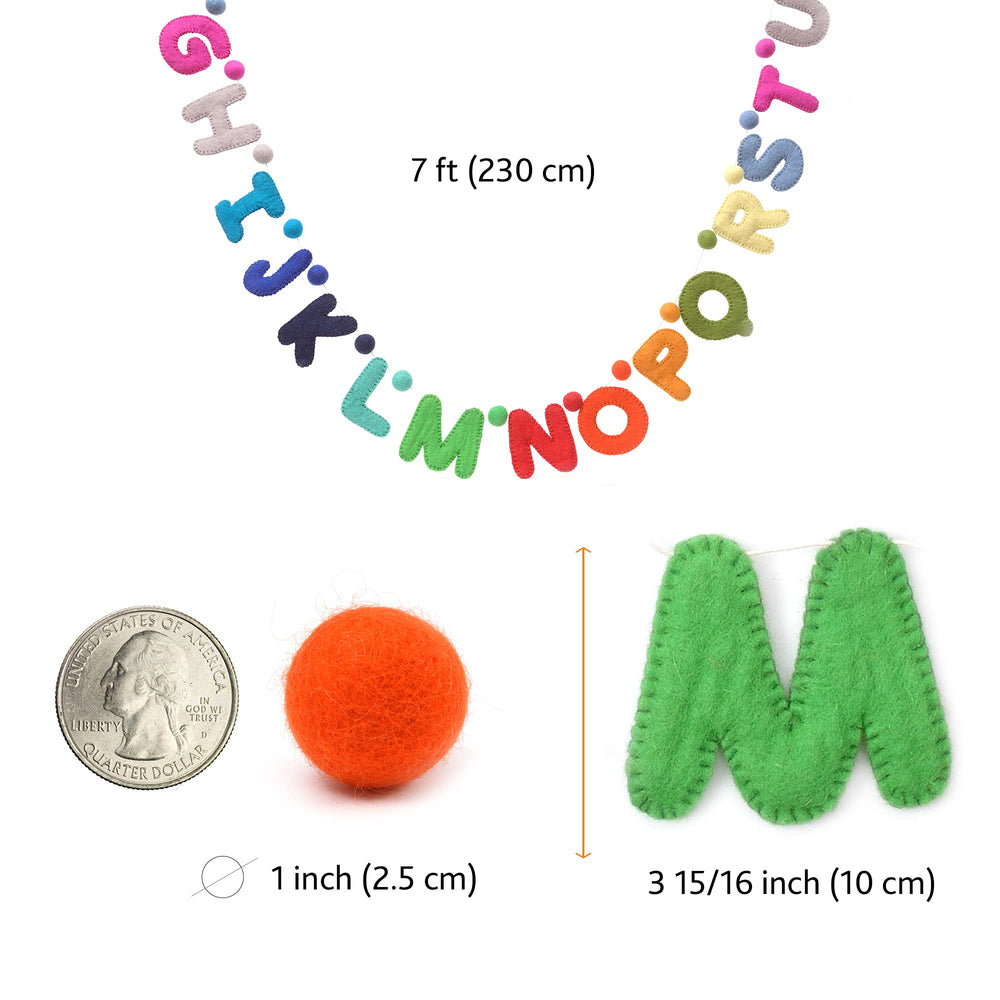 Glaciart One natural wool material feels soft and hypoallergenic.