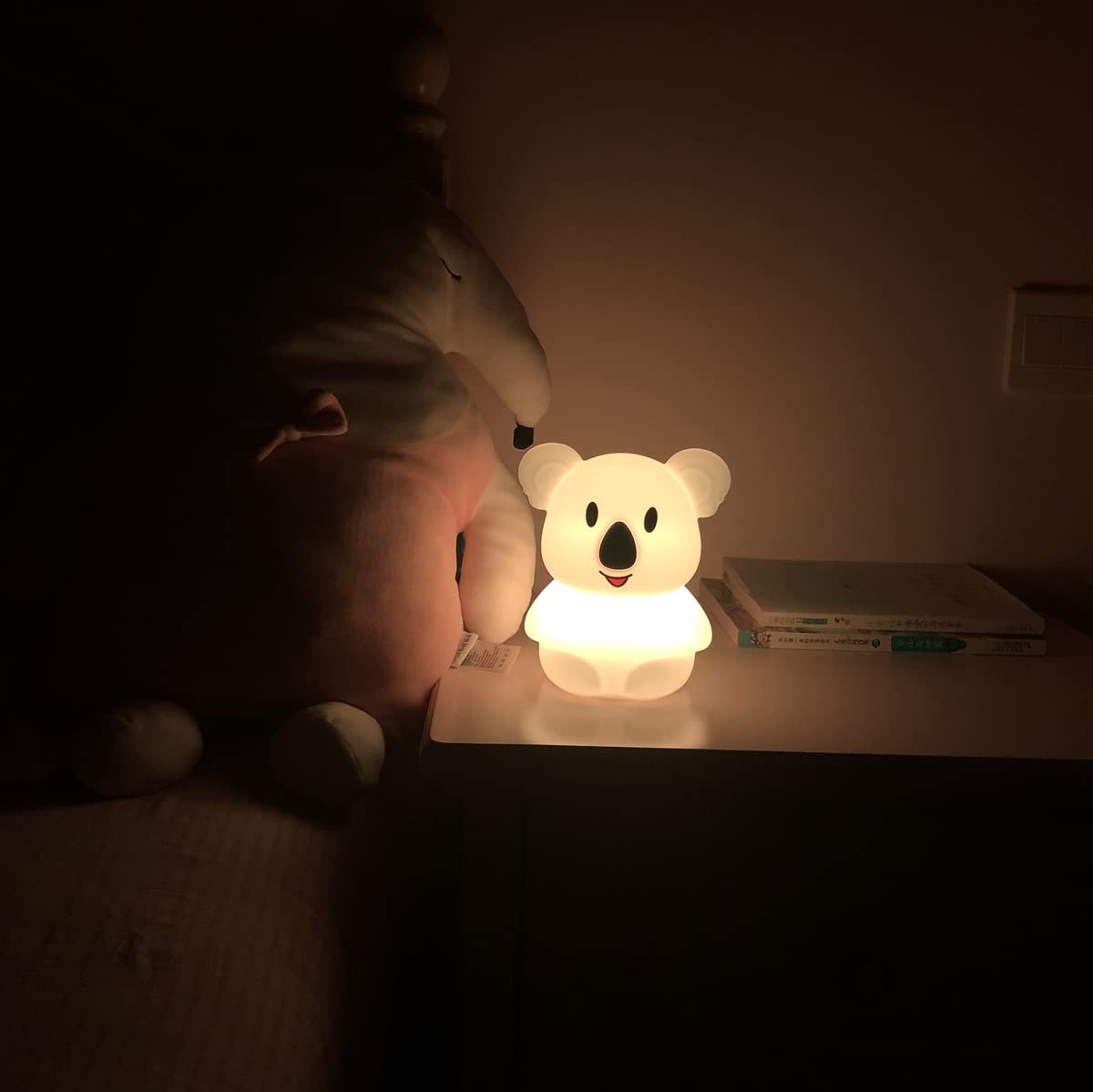 Glinrui koala night light safety-design image highlights break-resistant, edge-free construction.