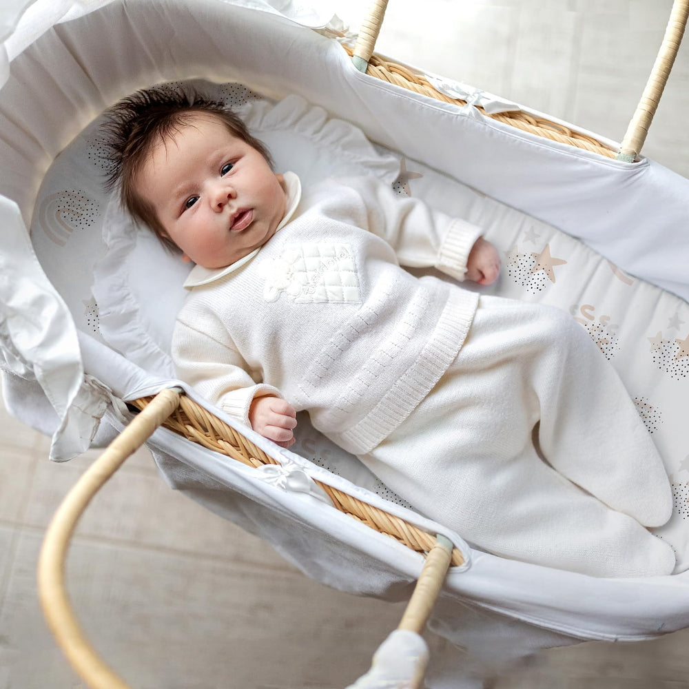 Gllquen Baby bassinet sheets with elastic band ensure snug fit and stable sleep.
