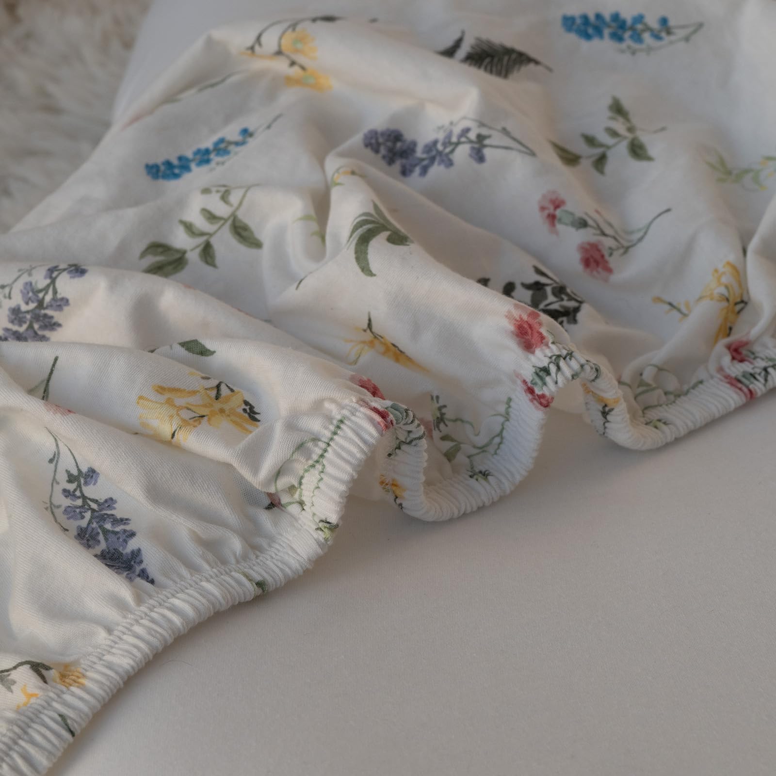 GLLQUEN BABY bassinet sheets unisex green finish for nursery decor.