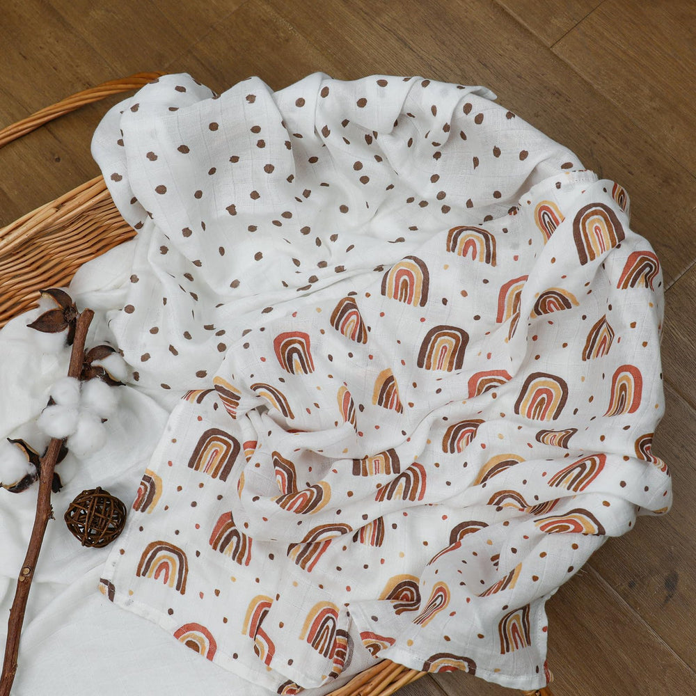 GLLQUEN BABY close-up of breathable fabric highlighting skin-friendly softness
