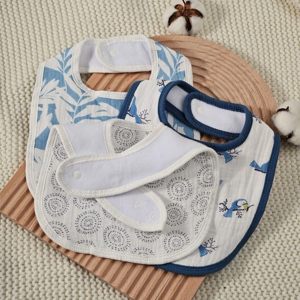 GLLQUEN BABY gift-ready bib pack ideal for baby showers