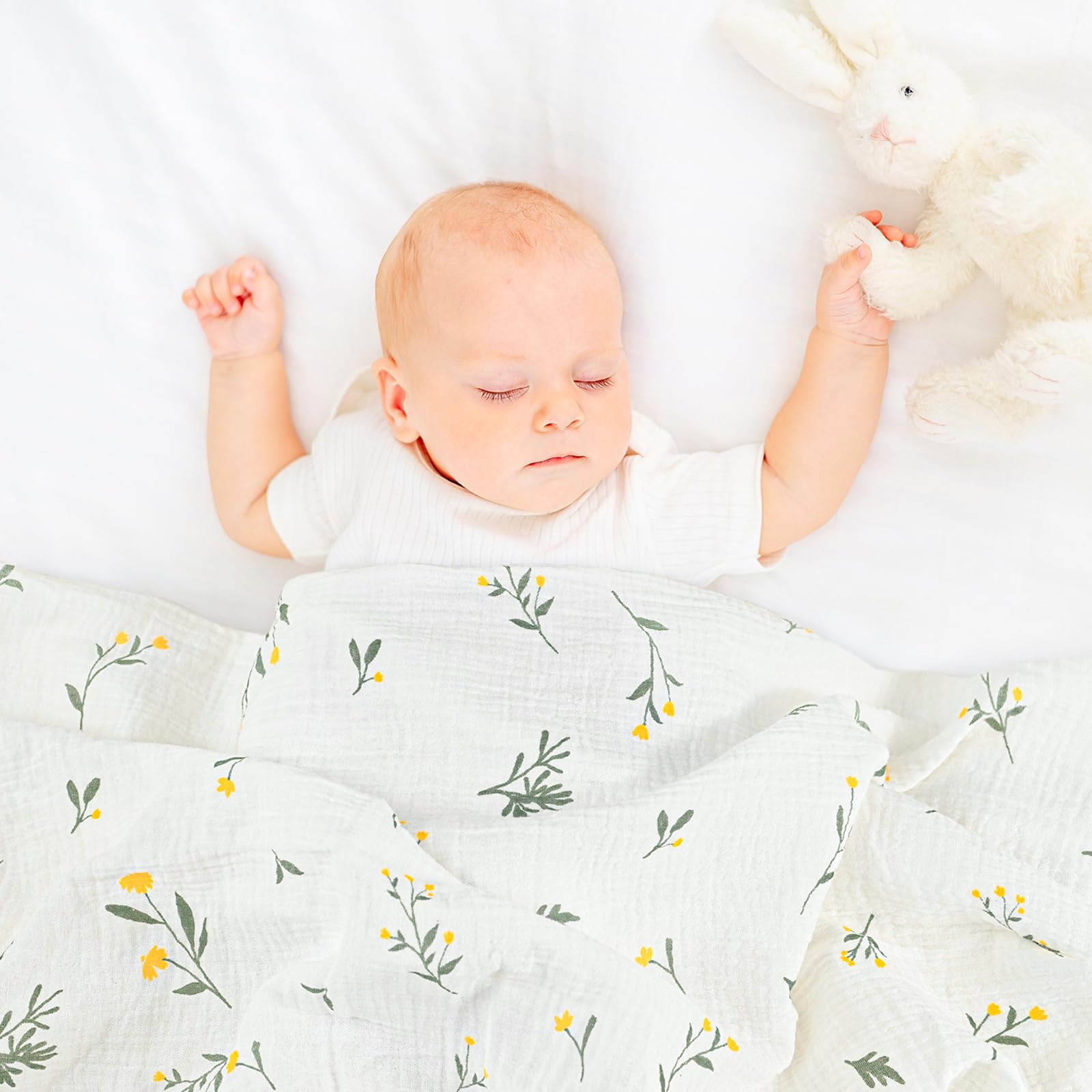 GLLQUEN BABY gift-ready four neutral blankets for baby registry