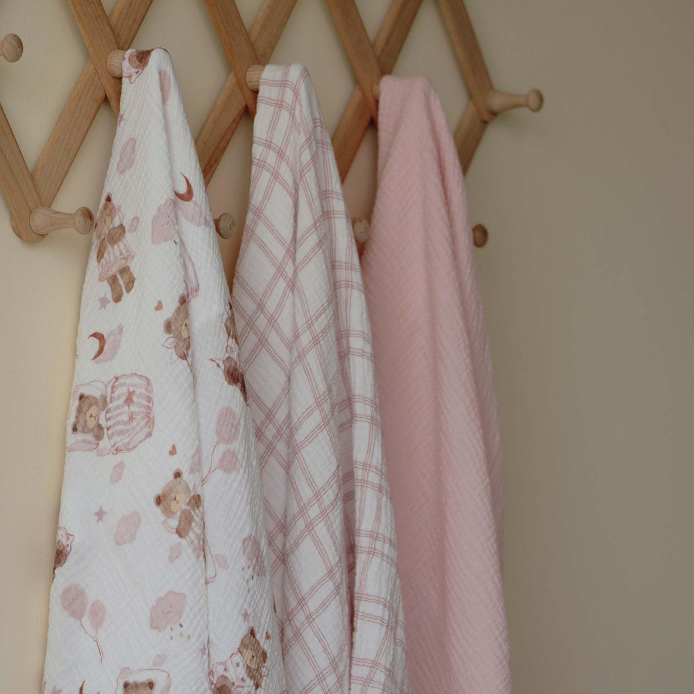 GLLQUEN BABY easy-care blanket that washes well and becomes softer.