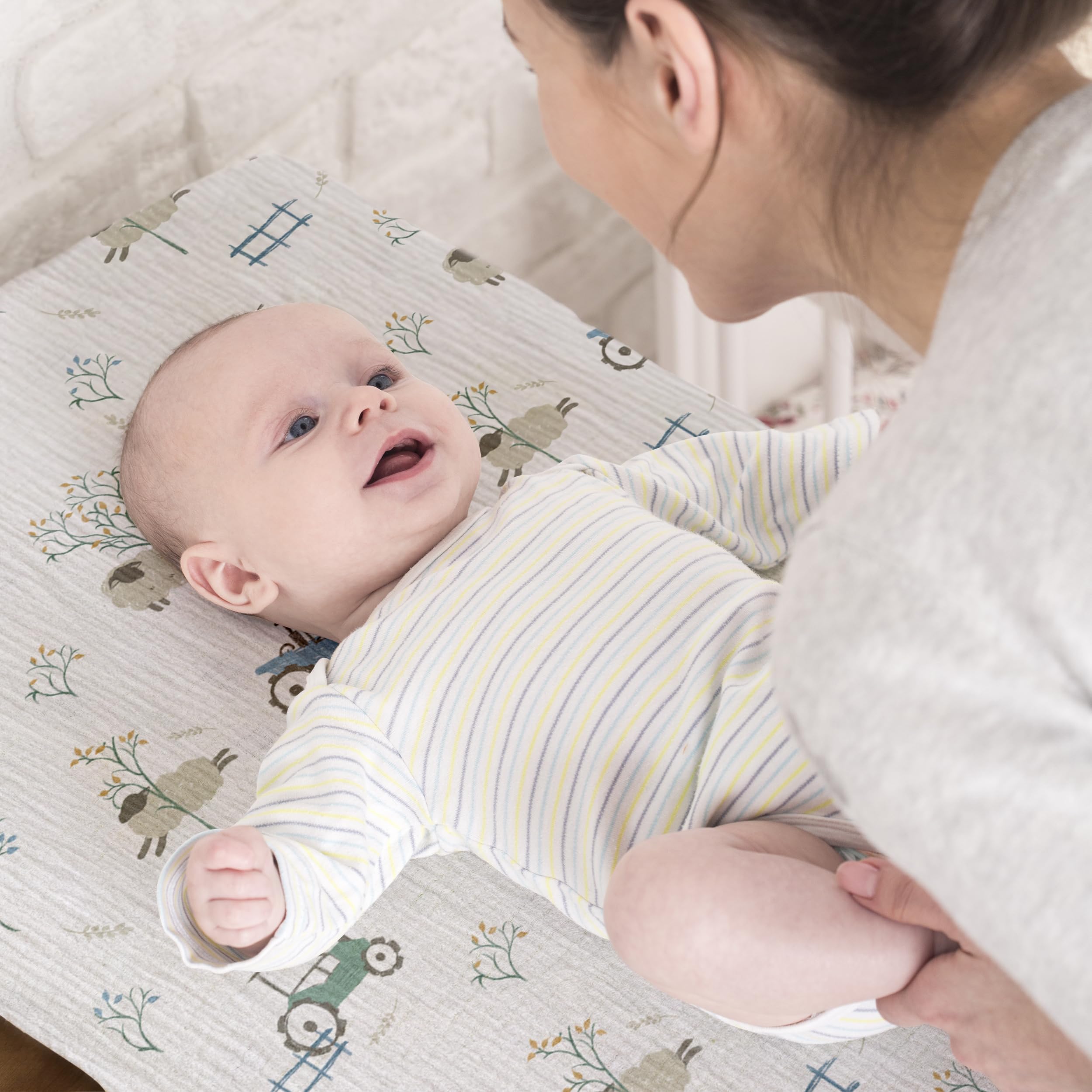 Gllquen Baby muslin bassinet sheets machine washable for quick cleanup