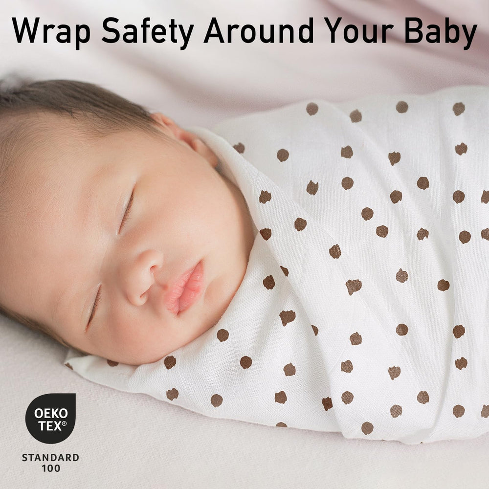 GLLQUEN BABY bamboo-cotton muslin blanket close-up showing soft, breathable fabric