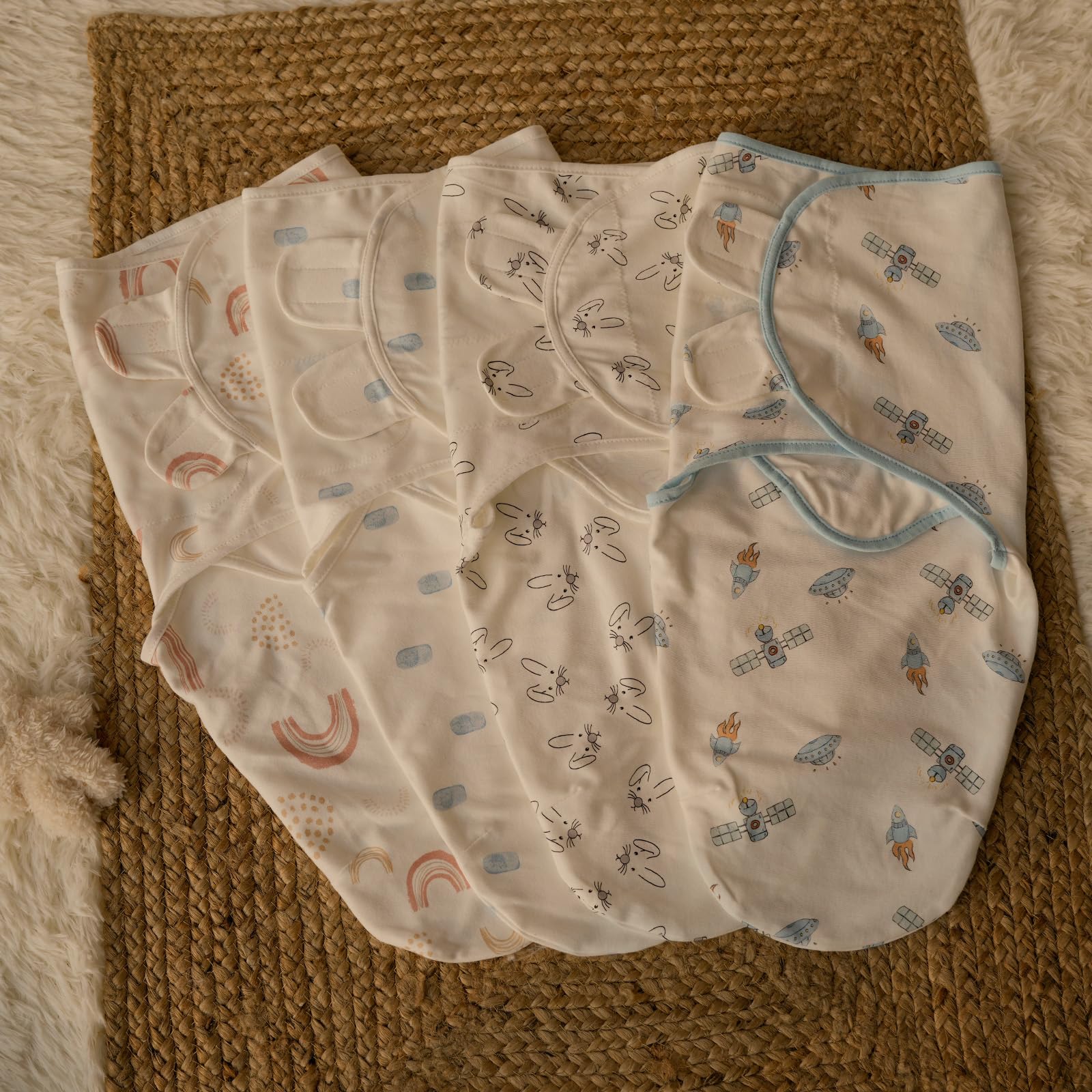 GLLQUEN BABY swaddle baby-in-wrap setup in three steps for quick use.