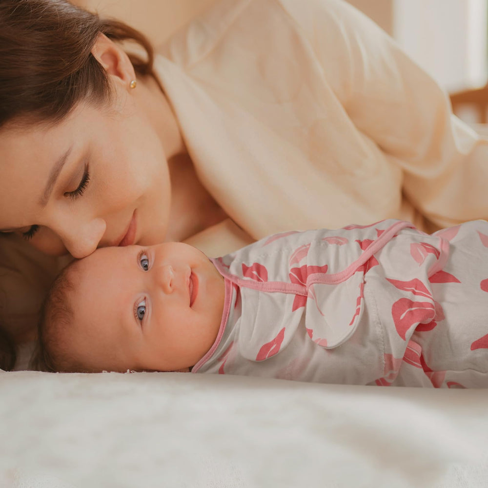 GLLQUEN BABY newborn swaddle 22x26 fits 0-3 months for snug wrap