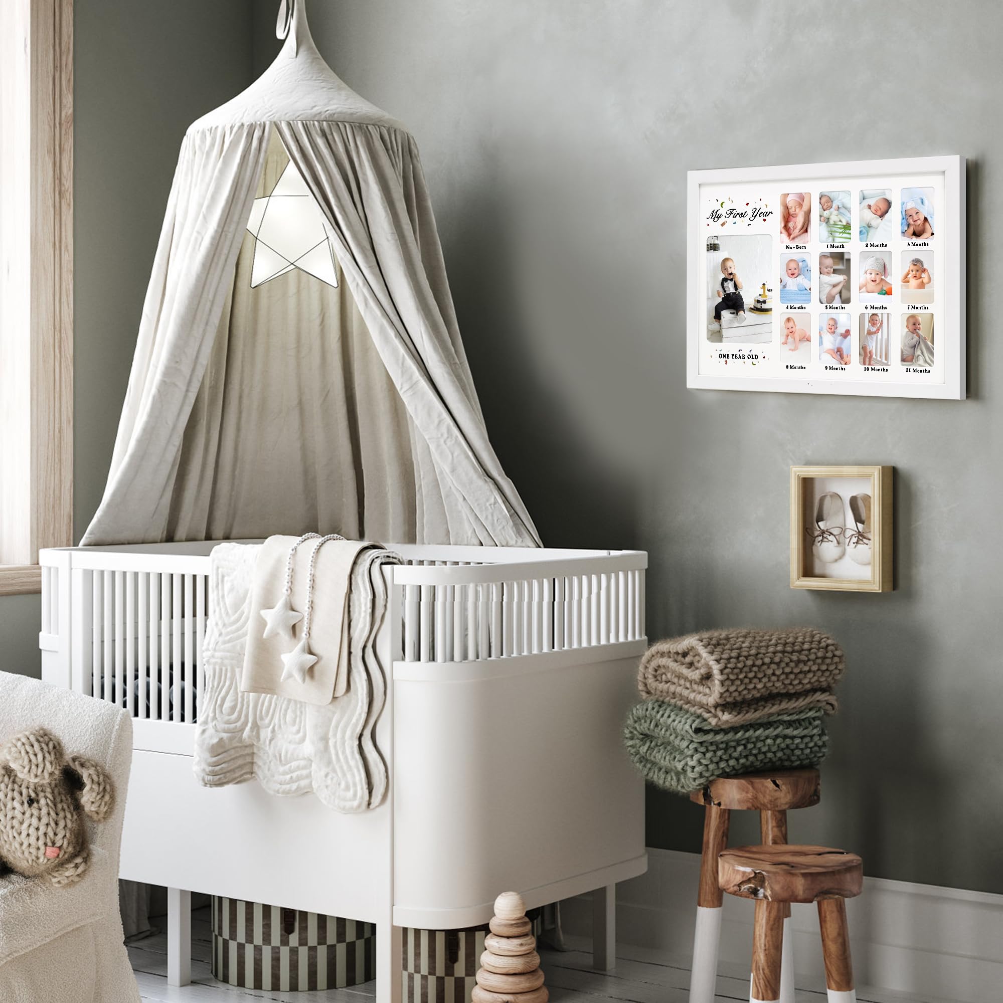 GMFrames frame ships with pre-installed hanging hardware for easy wall mounting.