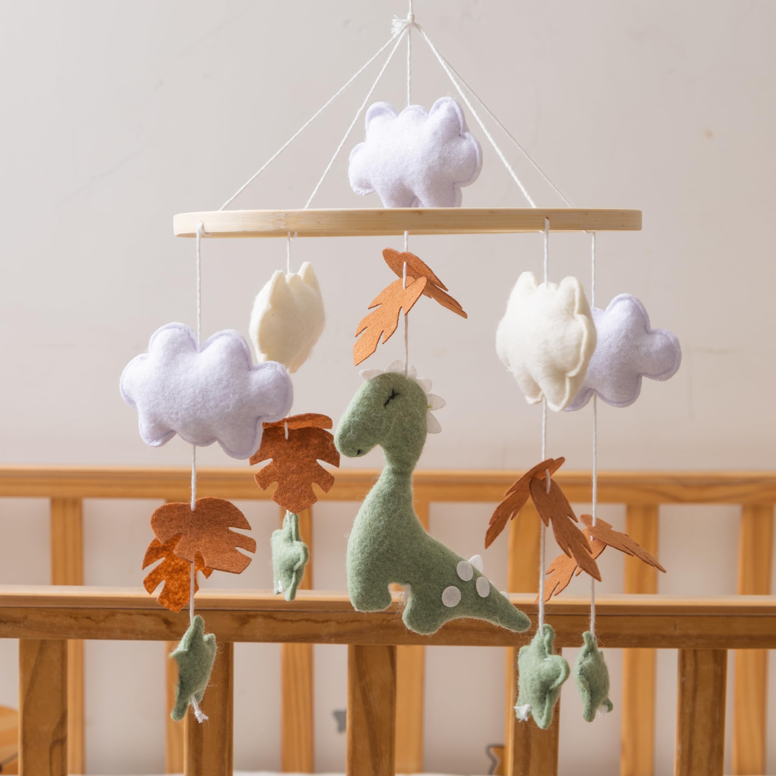 Goodmom Dinosaur Mobile Easy Assembly shows quick setup for busy parents.