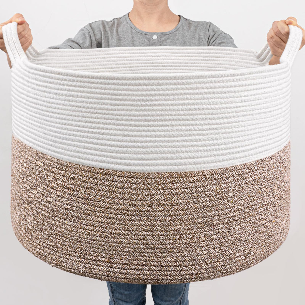 Goodpick large storage basket front view shows 83L capacity for dorm organization