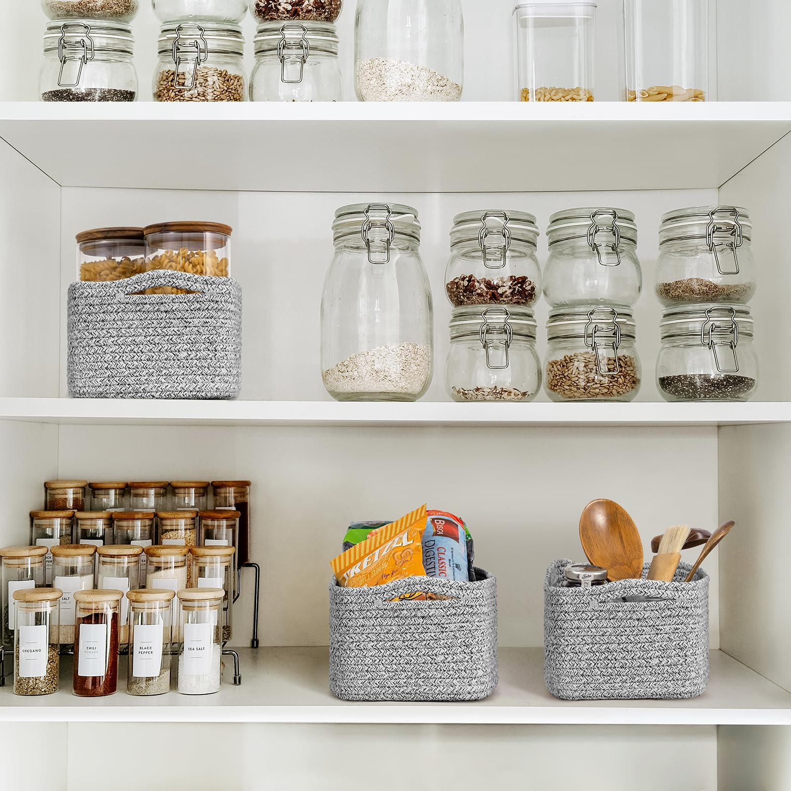 Goodpick rectangular baskets close-up showing 11x7x4.5-inch size for desktop use.