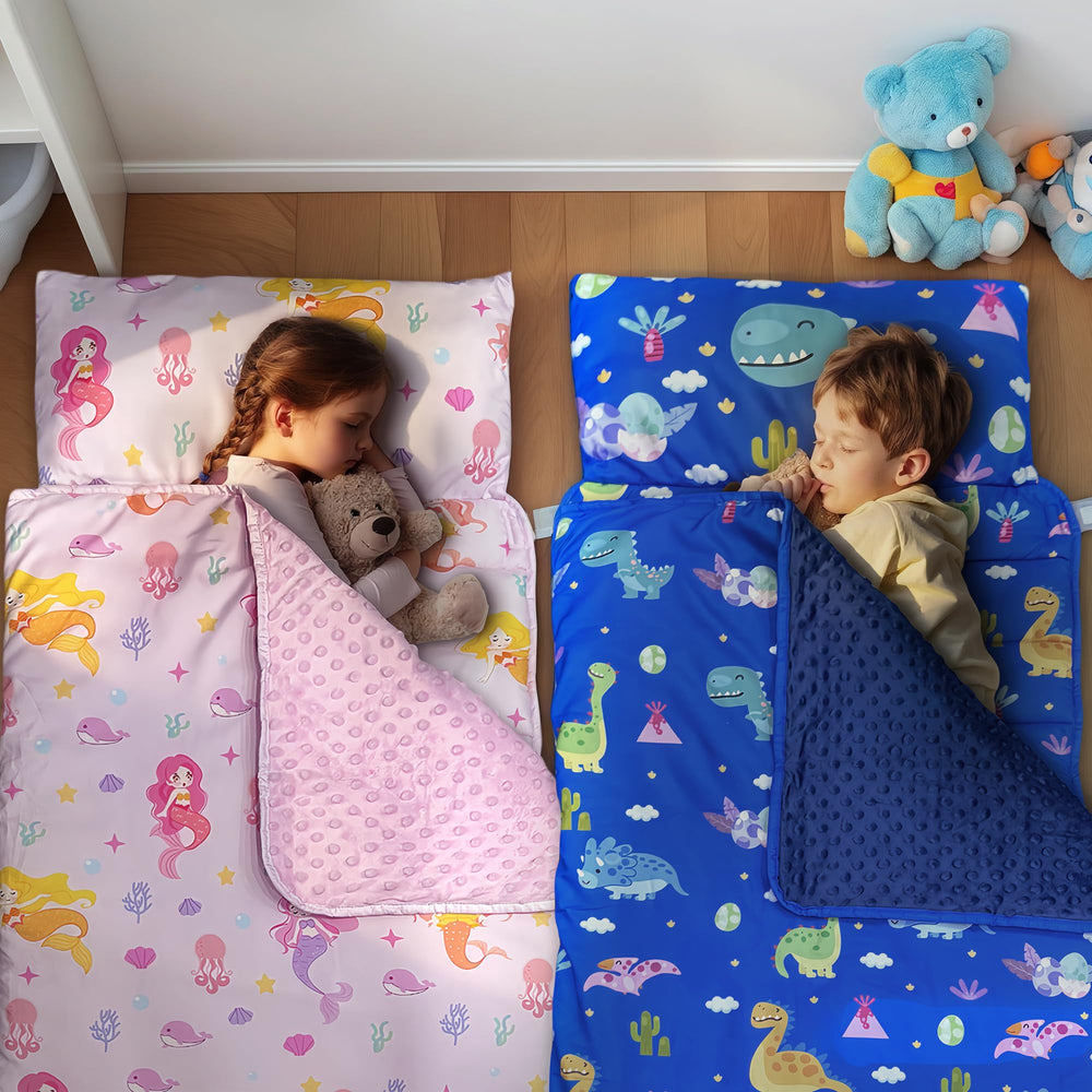 Googgoing nap mat carrying strap for effortless transport between locations.
