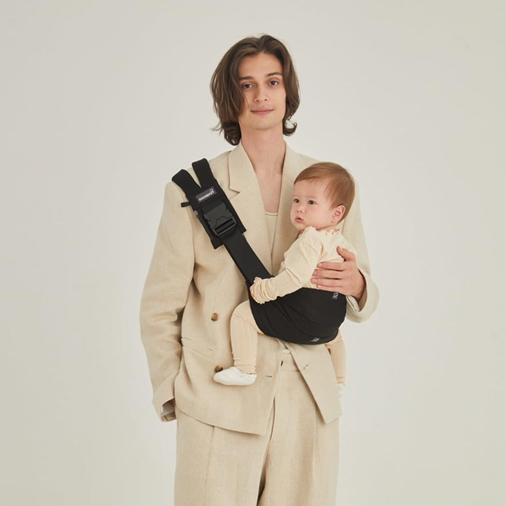 GOOSEKET 365 toddler carrier 100 percent cotton fabric with YKK hardware for durability.