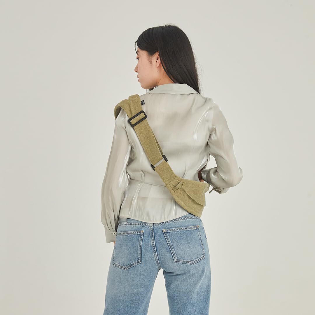 Gooseket 365 toddler carrier khaki supports up to 44 lbs for growing toddlers