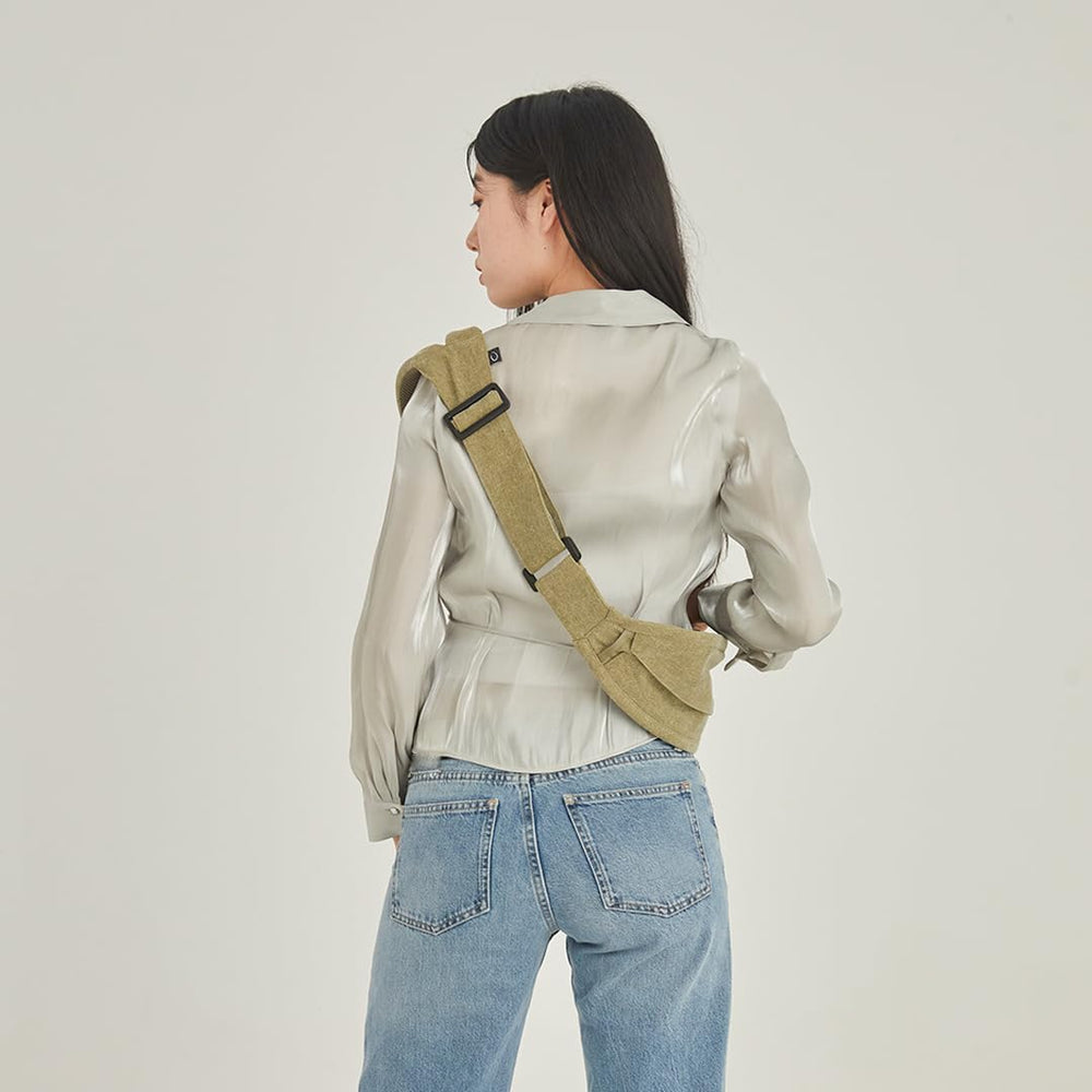 Gooseket 365 toddler carrier khaki supports up to 44 lbs for growing toddlers
