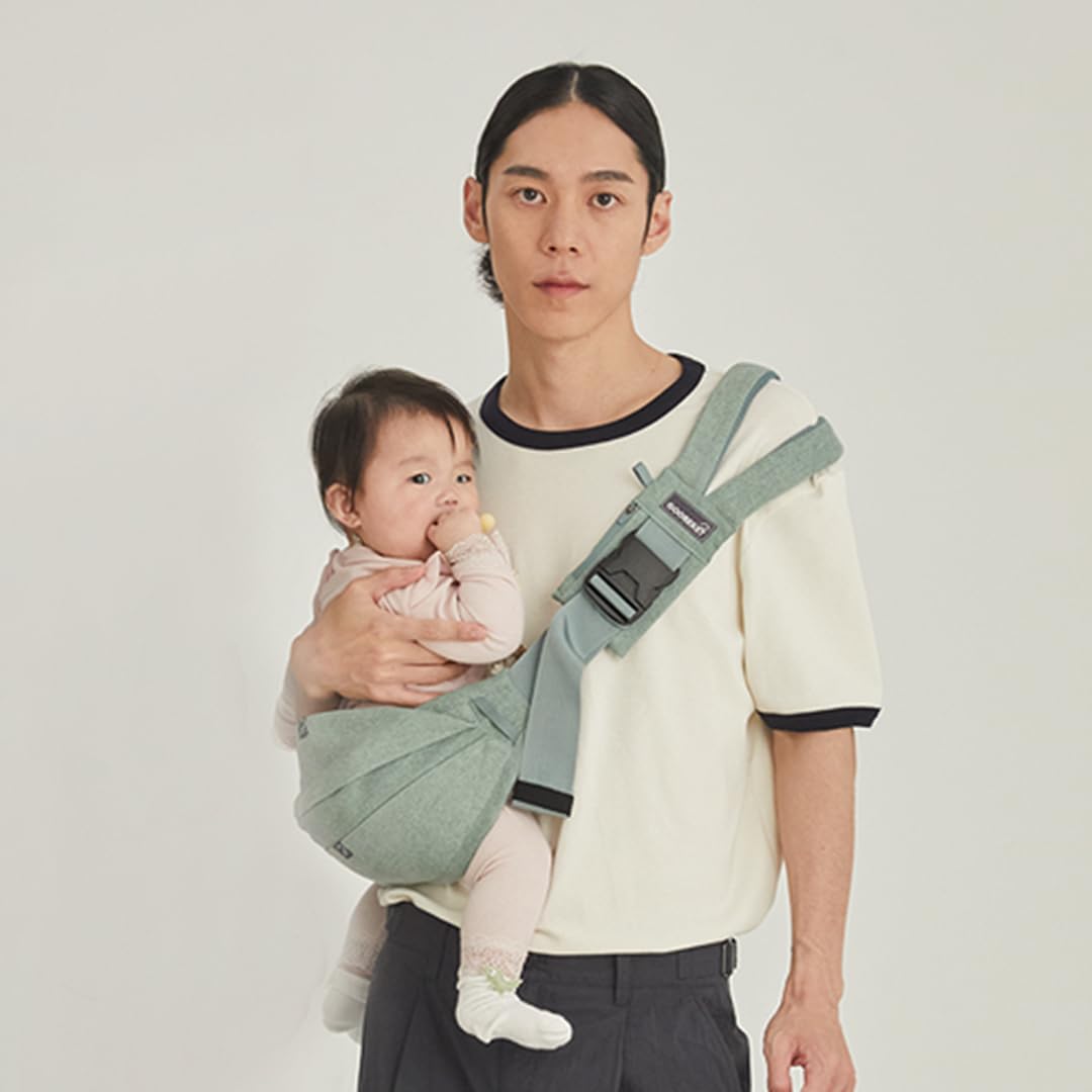GOOSEKET 365 toddler carrier mint closeup of YKK buckle highlights durable hardware