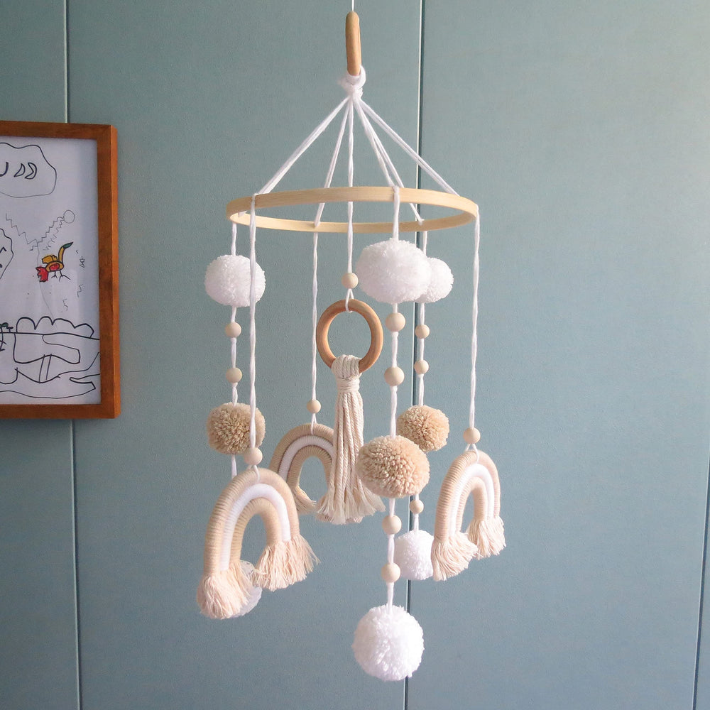 Goukurlsma neutral nursery decor mobile creates calming ceiling art while supporting early focus and tracking.